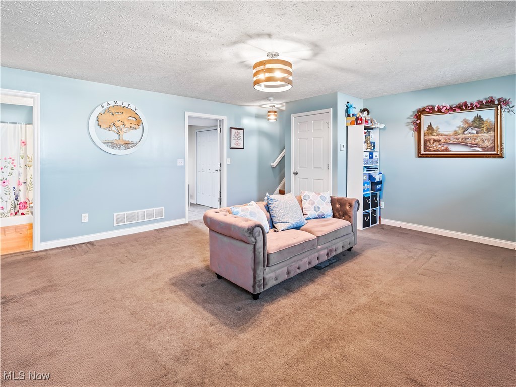 6581 Majestic Drive, North Ridgeville, Ohio image 17