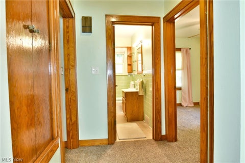 Tiny photo for 275 Glendola Avenue NW, Warren, OH 44483 (MLS # 5256949)