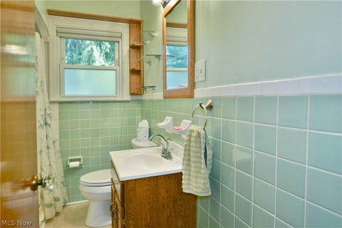 Tiny photo for 275 Glendola Avenue NW, Warren, OH 44483 (MLS # 5256949)