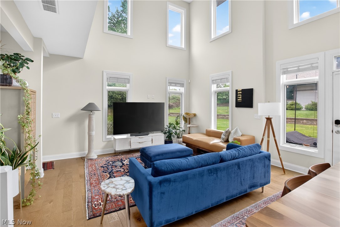 1363 Slate Court