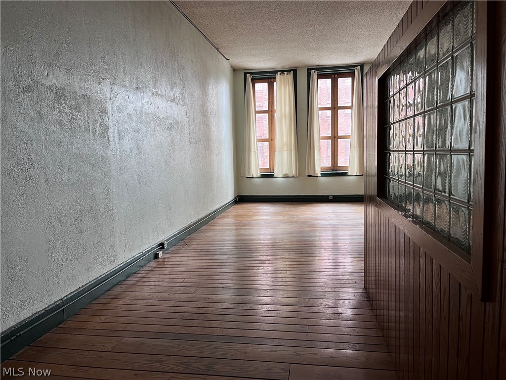 City/Cleveland - Residential Lease