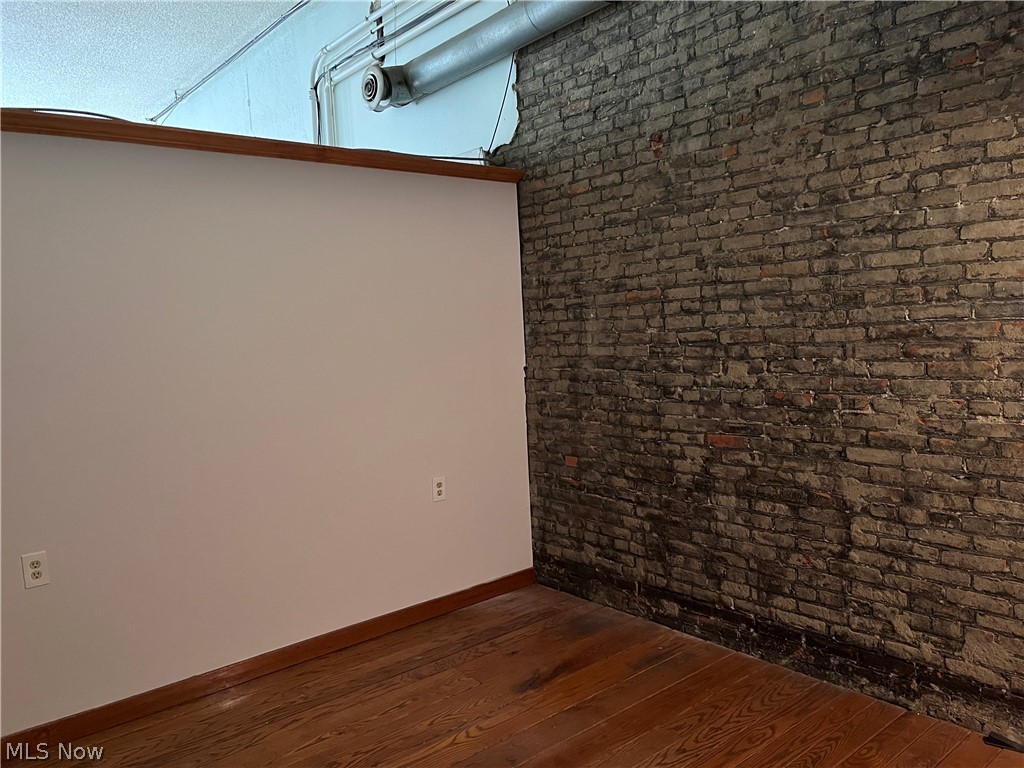 City/Cleveland - Residential Lease