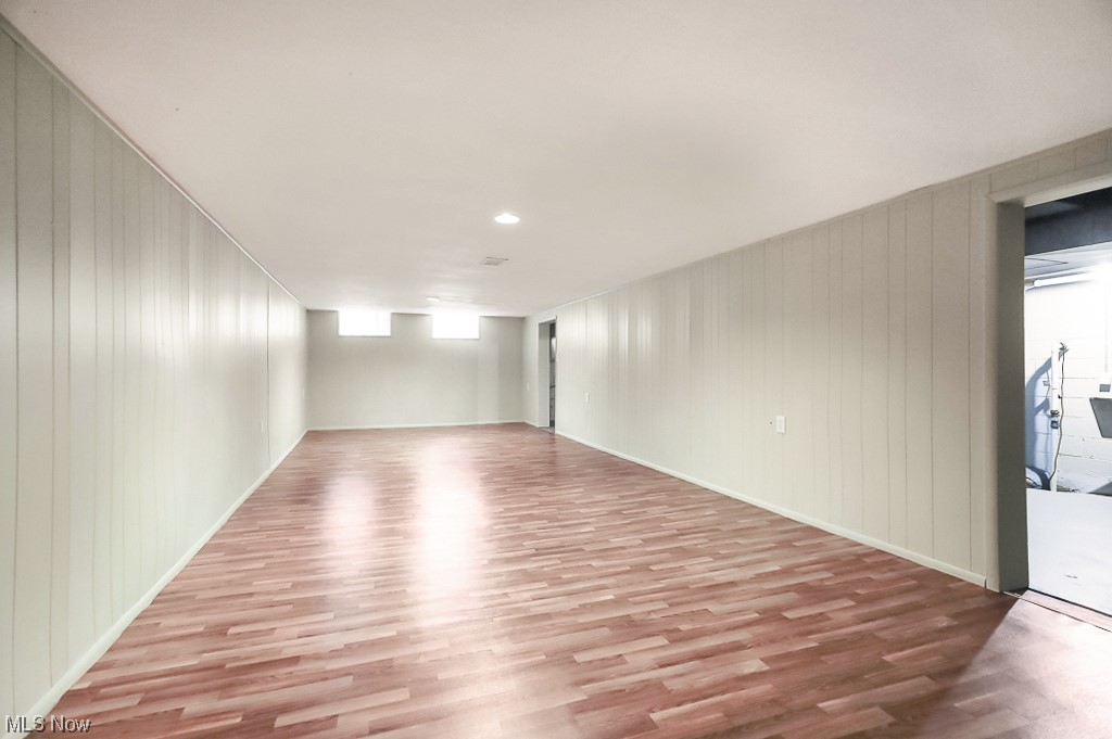 Landy L Eavensons - Residential