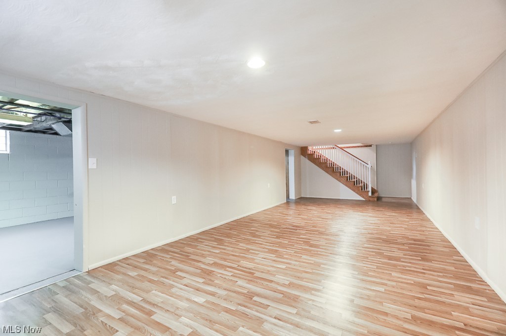 Landy L Eavensons - Residential