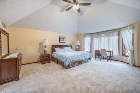 Tiny photo for 10037 Jamestown Drive, North Royalton, OH 44133 (MLS # 5188090)