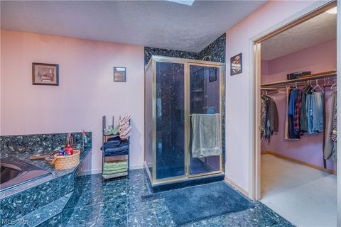 Tiny photo for 10037 Jamestown Drive, North Royalton, OH 44133 (MLS # 5188090)