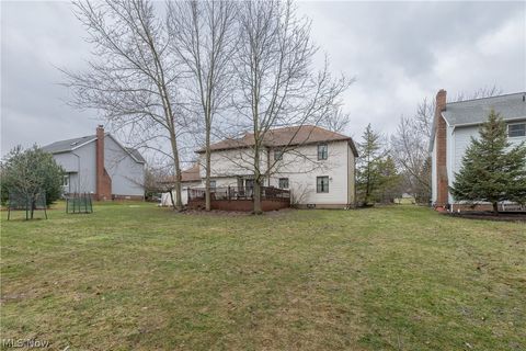 Tiny photo for 10037 Jamestown Drive, North Royalton, OH 44133 (MLS # 5188090)