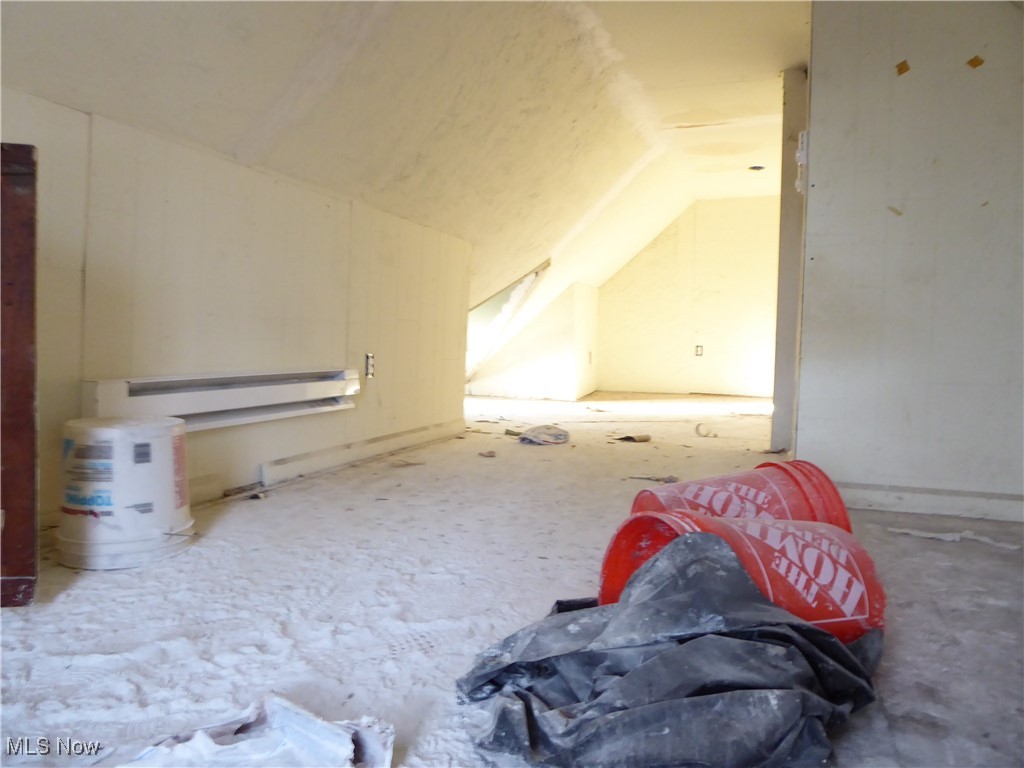 Detroit Shoreway (Battery Park) - Residential Income