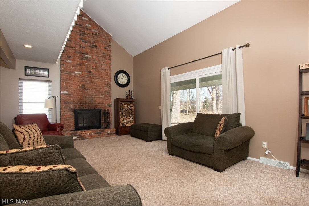 Hallworth Manor Estates 01 - Residential