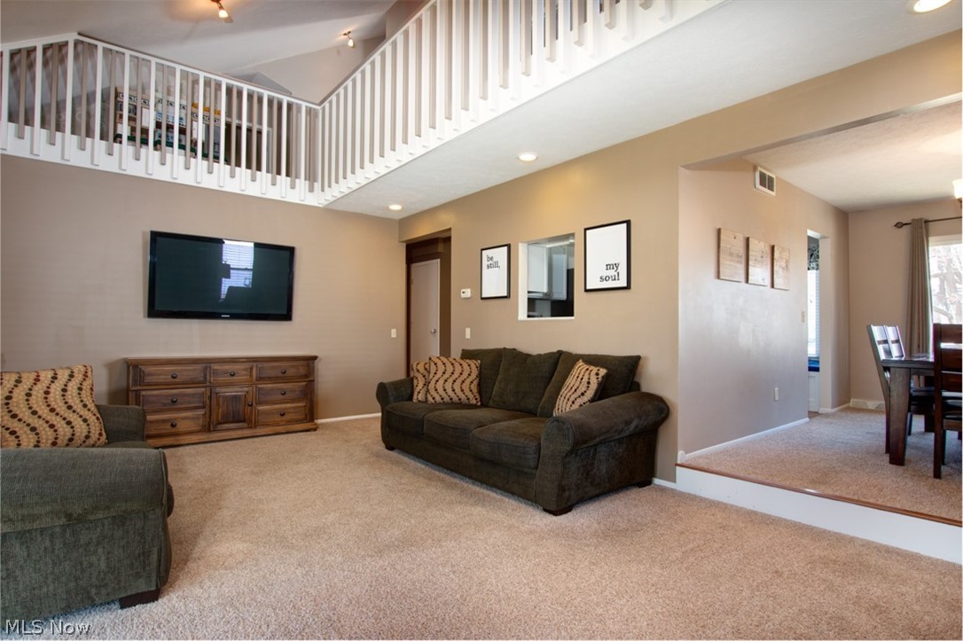 Hallworth Manor Estates 01 - Residential