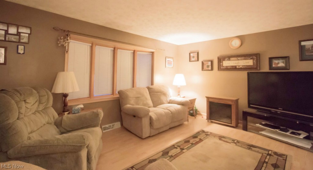 Woodland Trace 04m - Residential