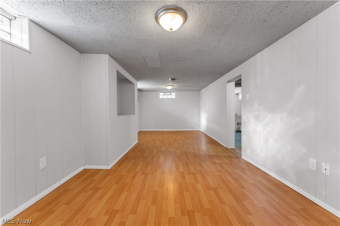 Tuxedo Heights - Residential Lease