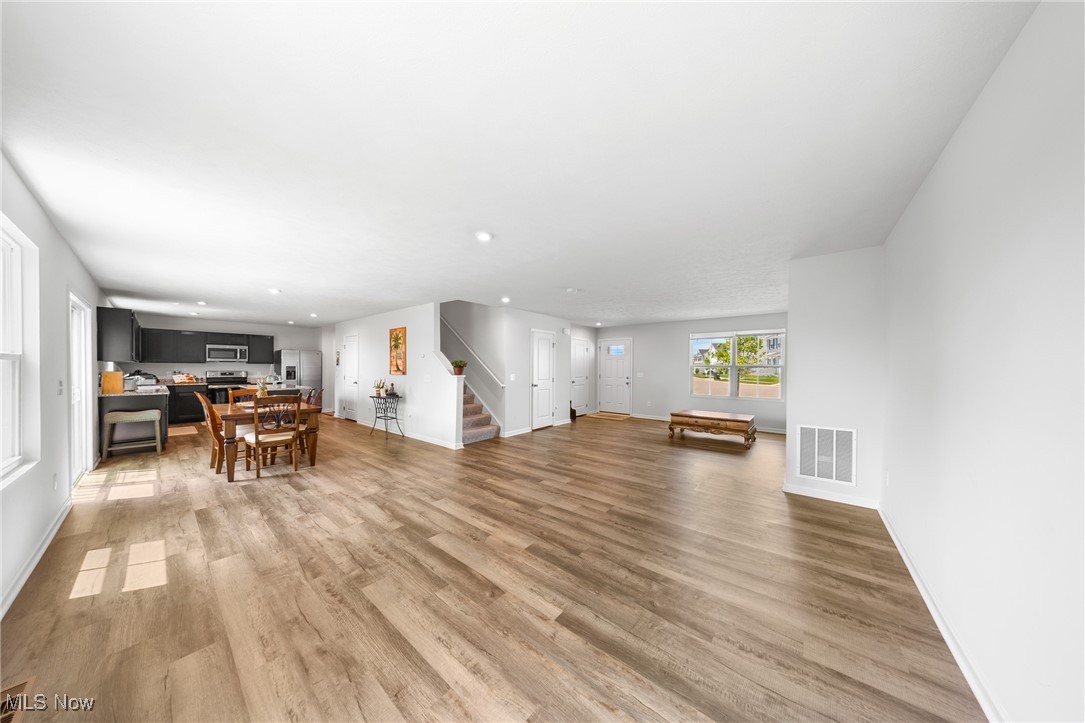 East New Haven Ph Four - Residential