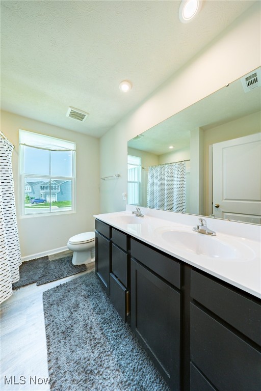 East New Haven Ph Four - Residential