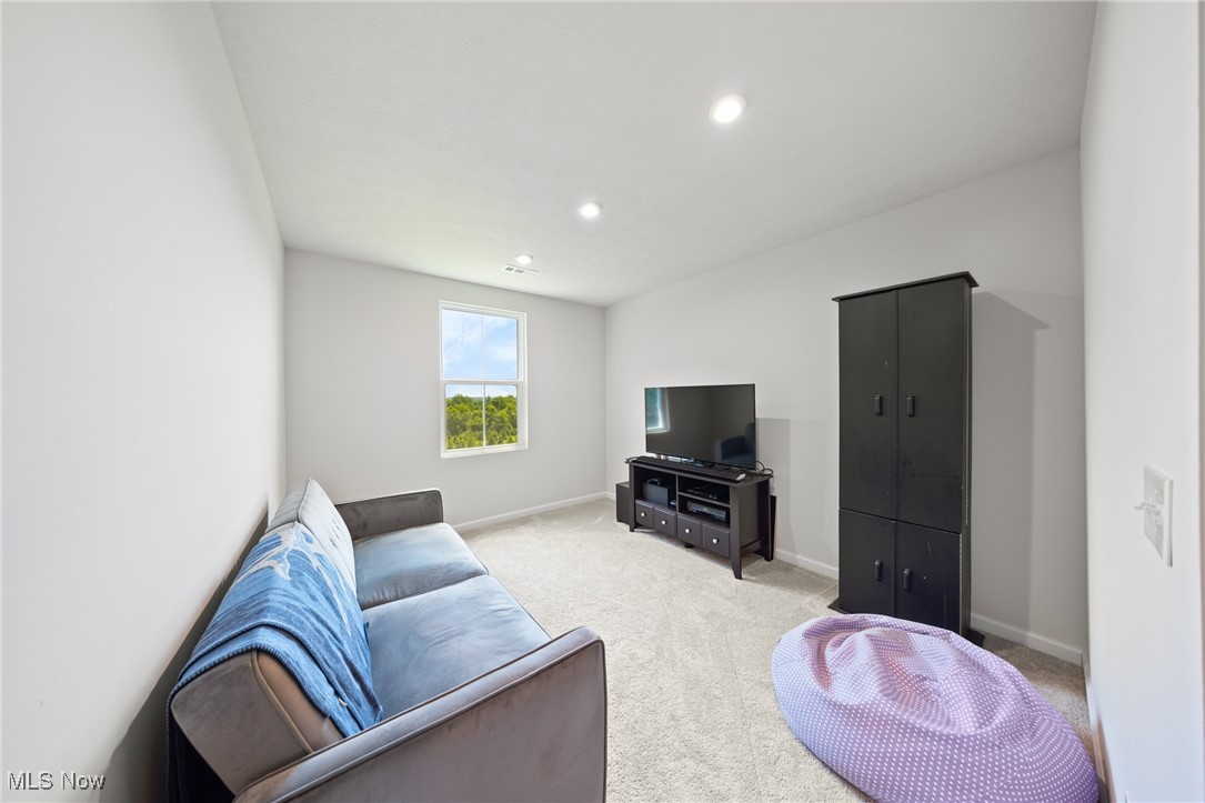 East New Haven Ph Four - Residential