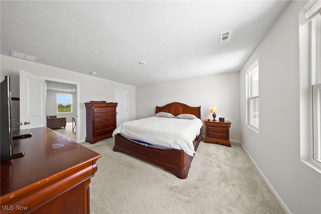 East New Haven Ph Four - Residential