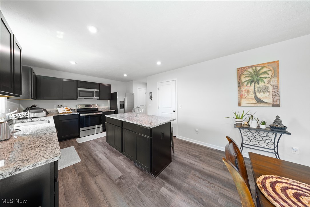 East New Haven Ph Four - Residential