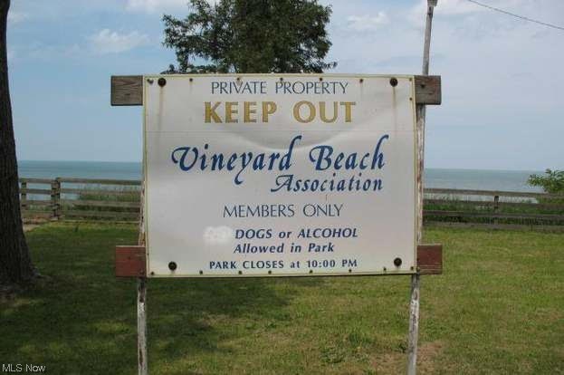 Vineyard Beach - Residential