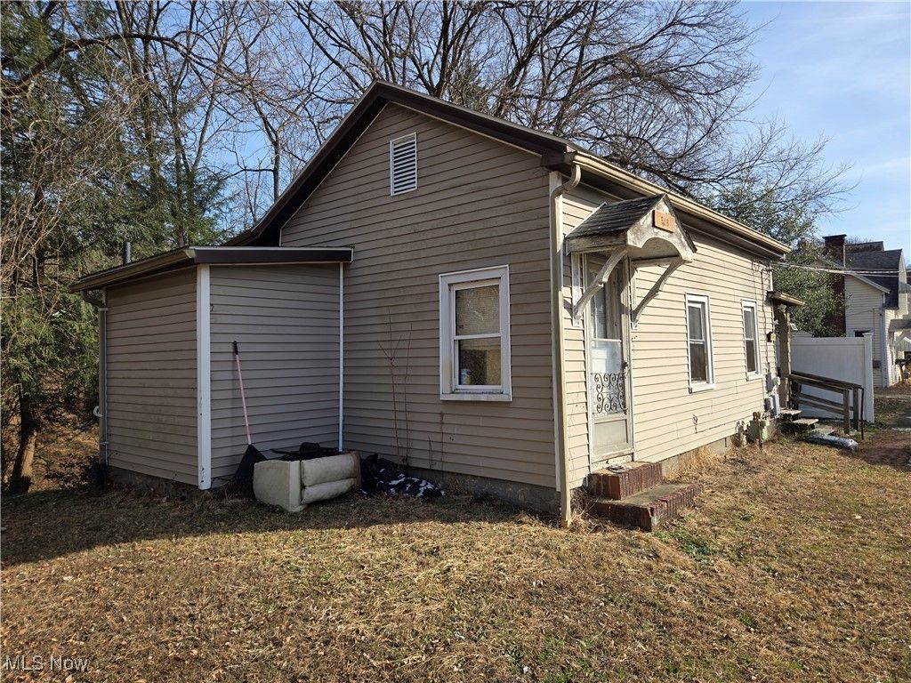 Photo of 518 N 7th Street, Marietta, OH 45750 (MLS # 5179829)