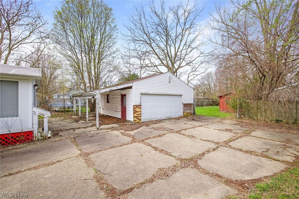 Photo of 740 Fuller Street, Akron, OH 44306 (MLS # 5199650)