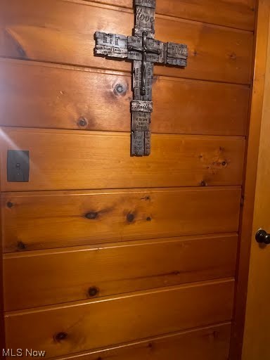 Village/Gloria Glens Park - Residential