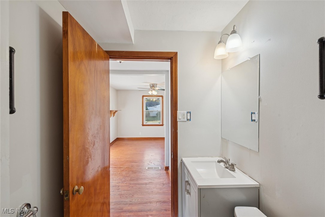 Ricardo Construction Companys - Residential Lease