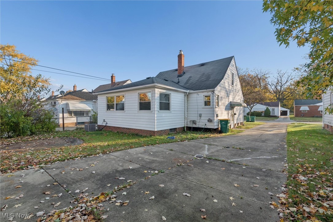 Ricardo Construction Companys - Residential Lease