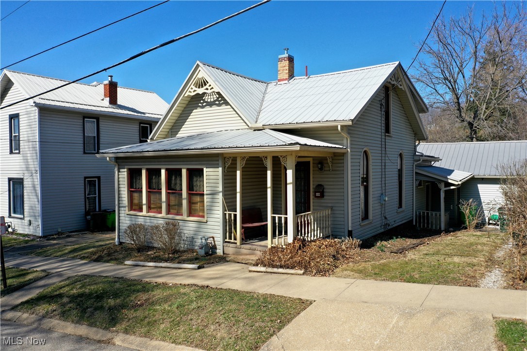 326 E Adams Street, Millersburg, Ohio image 2