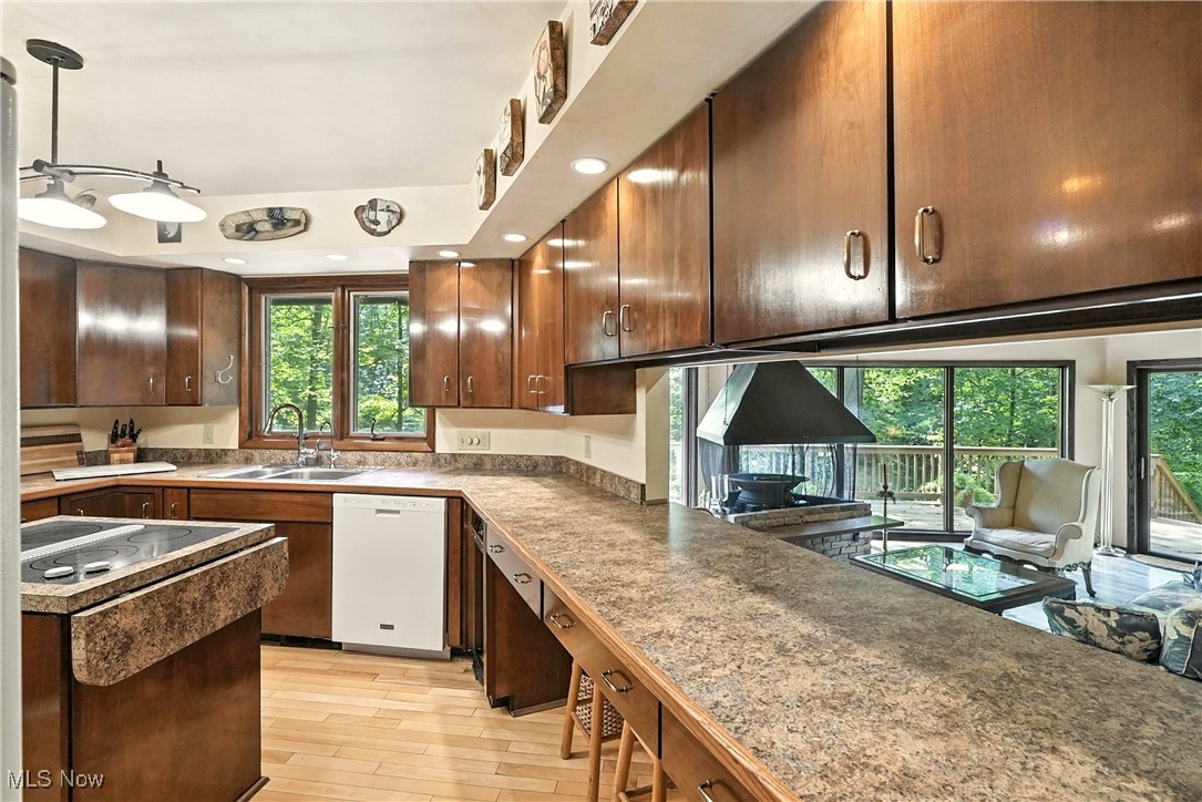 Russell 01 Sec 11 - Residential