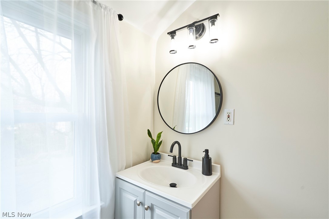 R M Wilkoff & Co Inc Mayfair S - Residential