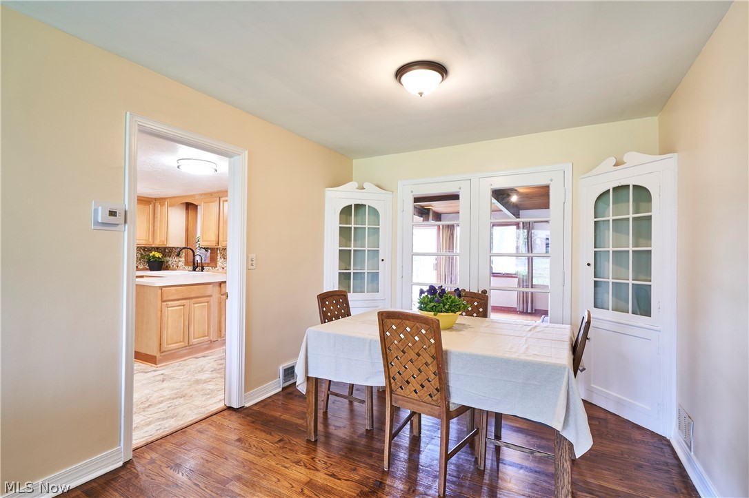 R M Wilkoff & Co Inc Mayfair S - Residential