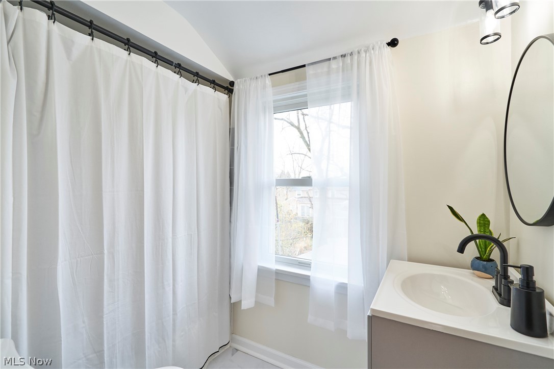 R M Wilkoff & Co Inc Mayfair S - Residential