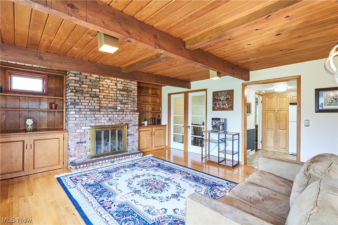 R M Wilkoff & Co Inc Mayfair S - Residential