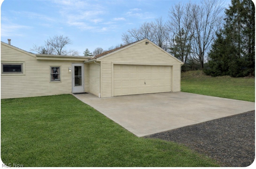 Briar Root Manor - Residential