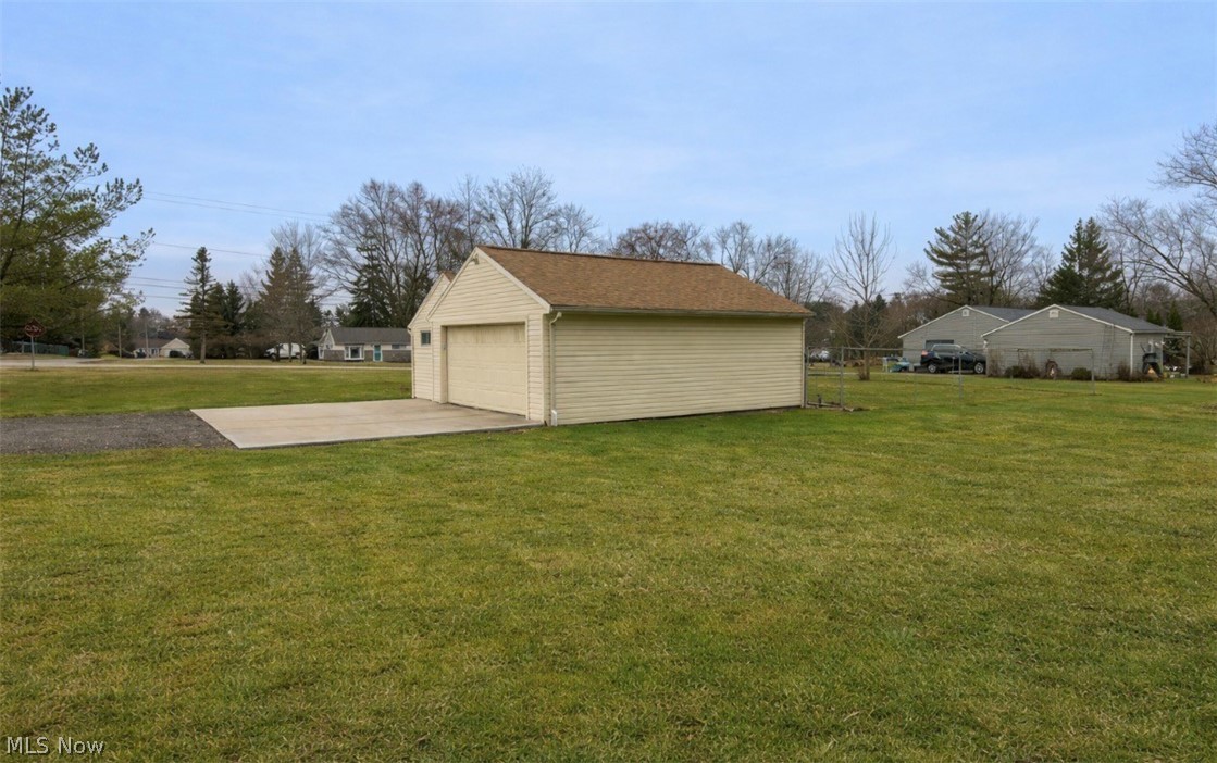 Briar Root Manor - Residential