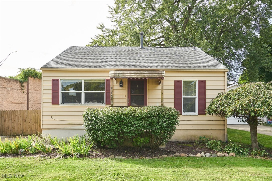Cozy 3 bed / 2 bath Cape Cod move-in ready. Large finished basement with fire place helps to provide ample living space. Two bedrooms on the main floor with a large third bedroom on the second floor. Private fenced-in backyard with patio perfect for pet lovers. Conveniently located near highways and shopping! AC 2020!