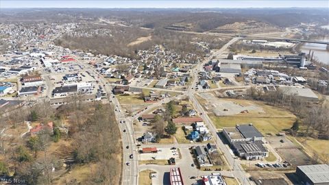 Tiny photo for 1128 7th Street St, Parkersburg, WV 26101 (MLS # 5190442)