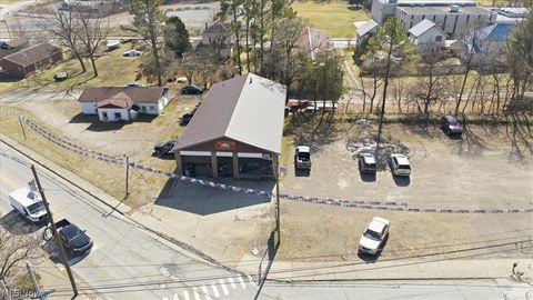 Tiny photo for 1128 7th Street St, Parkersburg, WV 26101 (MLS # 5190442)