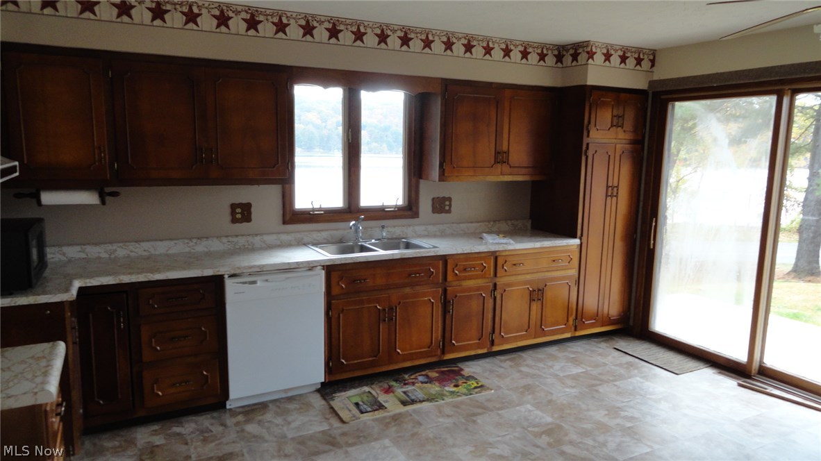 Tappan lake - Residential