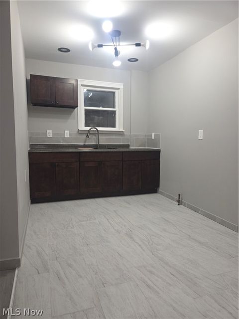 Tiny photo for 159 Piccadilly Street, Campbell, OH 44405 (MLS # 5190646)