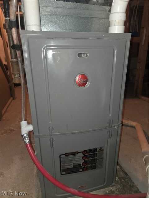 Tiny photo for 159 Piccadilly Street, Campbell, OH 44405 (MLS # 5190646)