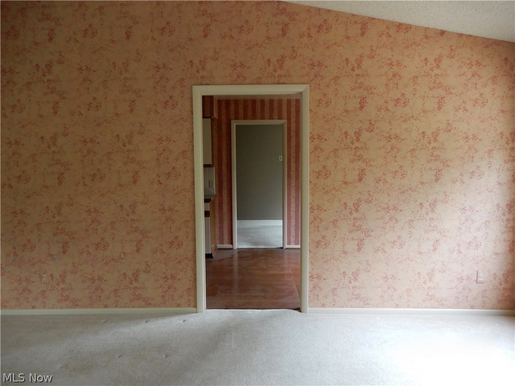 Hampton Woods - Residential