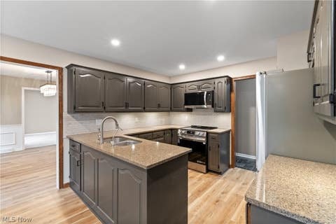 Tiny photo for 9466 Beryl Street NW, Massillon, OH 44646 (MLS # 5221496)