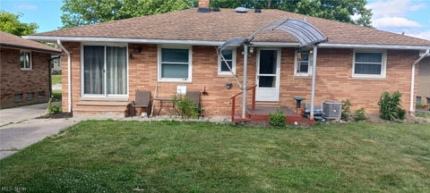 Homes For Rent - 6894 Lalemant Drive<br/> Cuyahoga County, Parma, OH 44129