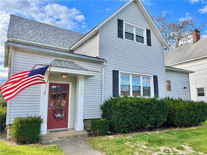 Outstanding condition, high visibility and move in ready are all phrases that describe this former law office with a 2-bedroom apartment above. The 1st floor offers a professional setting with a reception area, 2 XL private offices, break room and bathroom. The 2nd story 2 bedroom residential space can be used by the 1st floor occupant or can be an income source as a quality rental unit. Living room, kitchen w/ new granite tops and laundry including washer and dryer. Great shape inside and out! Bring your ideas and make this unique commercial/residential combo space your own.