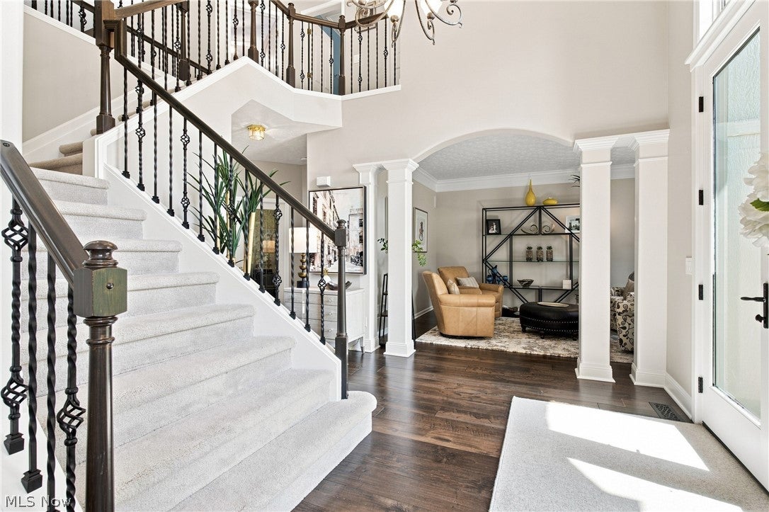 2759 Overlook Drive
