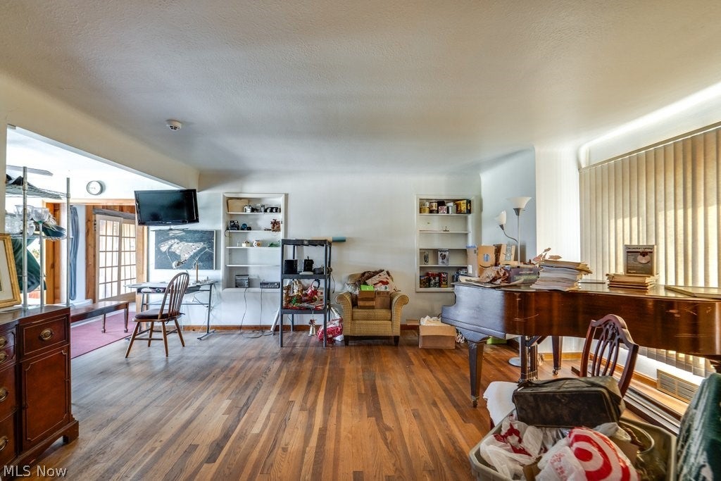 4559 Van Epps Road