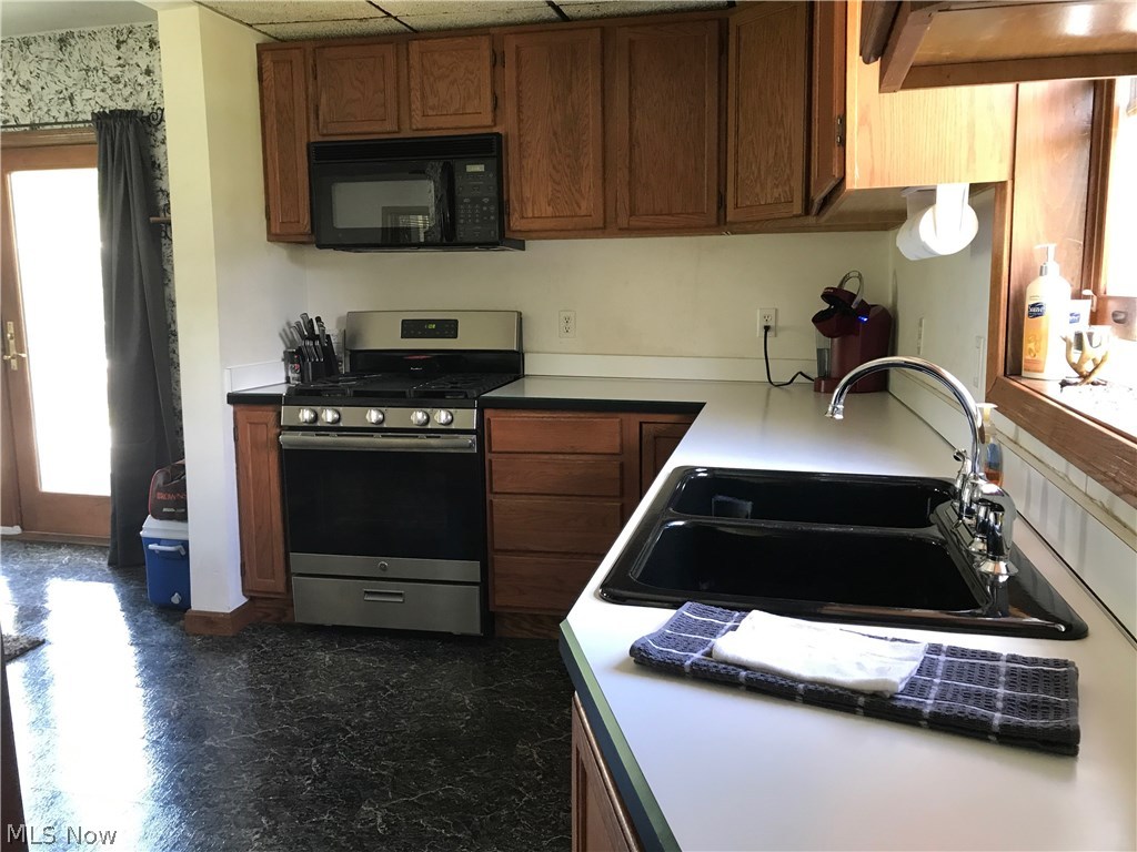 Townline Road - Residential