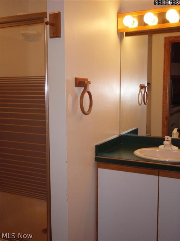 Twin Lakes - Residential Lease