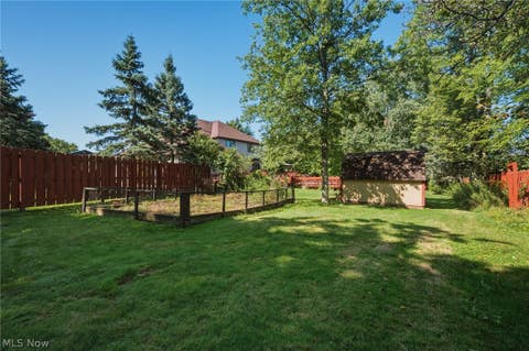 Tiny photo for 9530 Rainbow Lane, North Royalton, OH 44133 (MLS # 5238897)